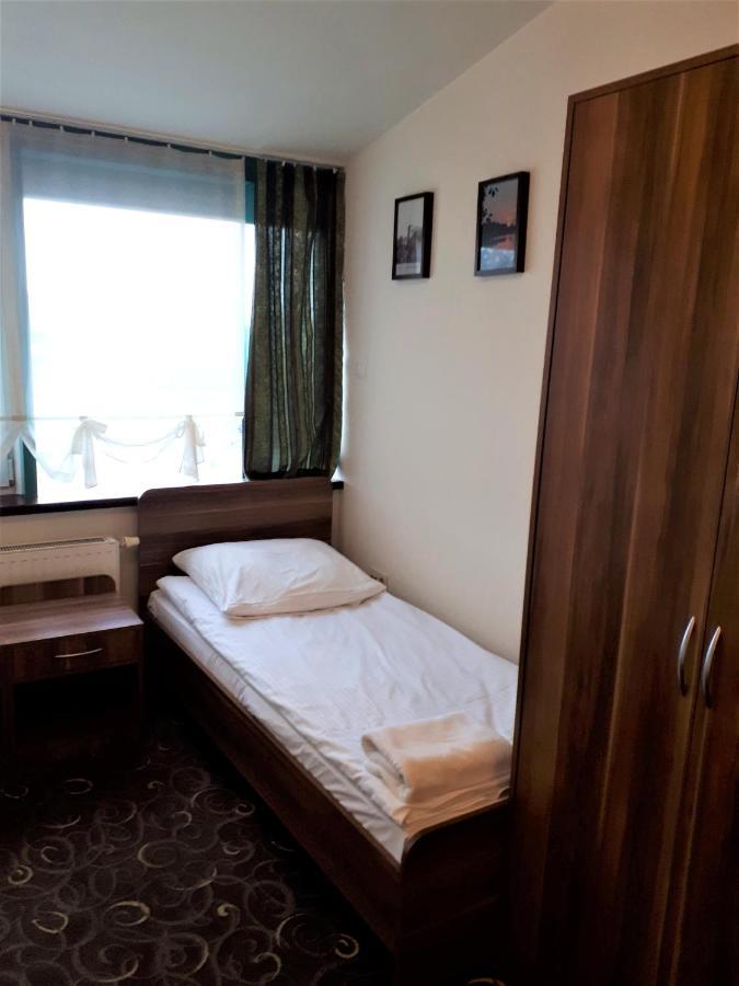 Motel Orion Wolsztyn Exterior foto