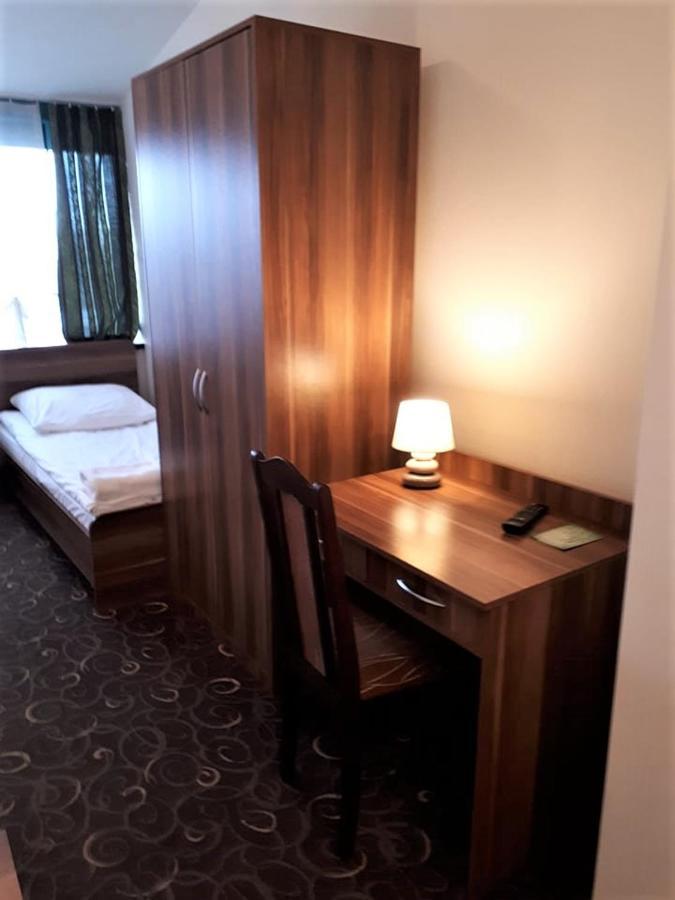Motel Orion Wolsztyn Exterior foto